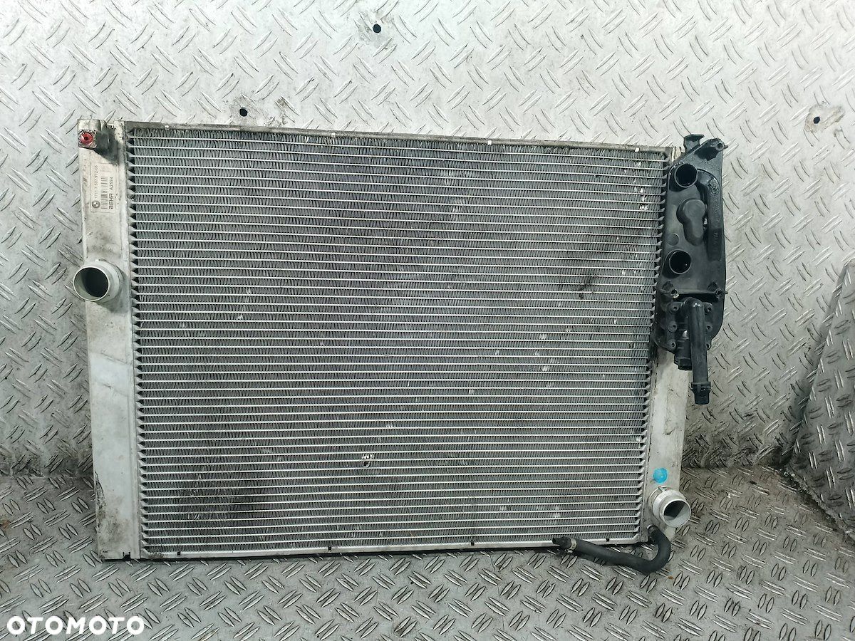 CHŁODNICA WODY AUTOMAT BMW E65 17117507972-05 3.5 V8 - 1