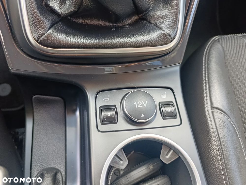 Ford Kuga 2.0 TDCi 4WD Titanium Plus - 24