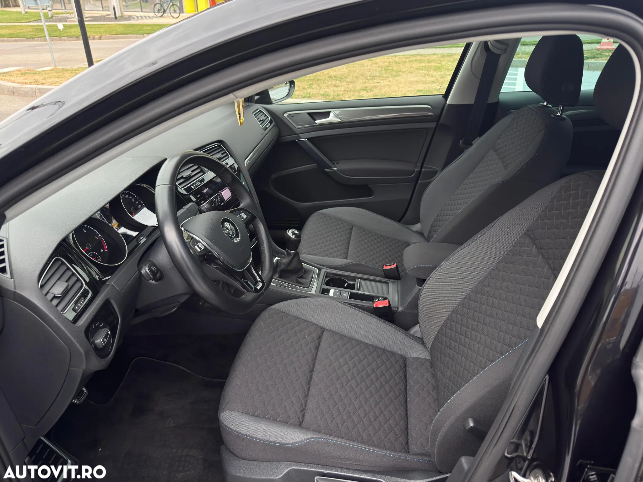 Volkswagen Golf 2.0 TDI Join - 5
