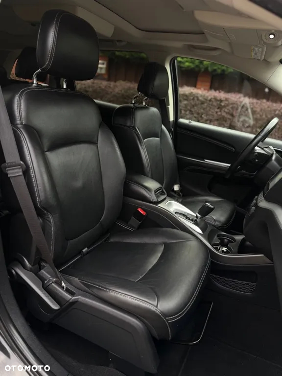 Fiat Freemont 2.0 Multijet Black Code AWD - 34