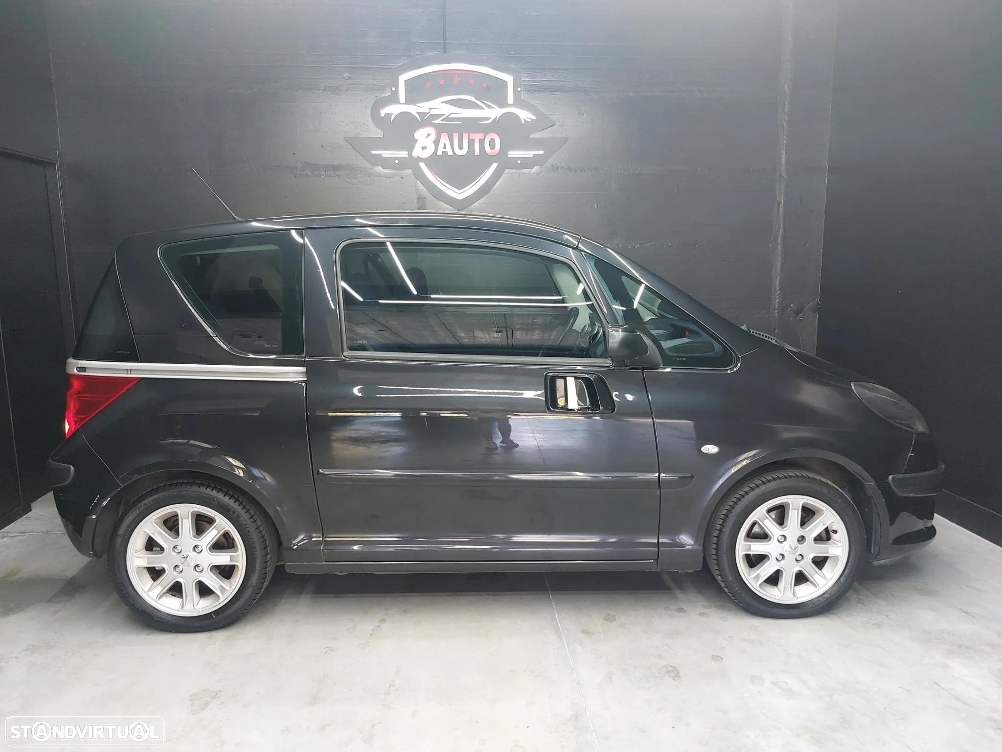 Peugeot 1007 HDi FAP 110 Premium - 18