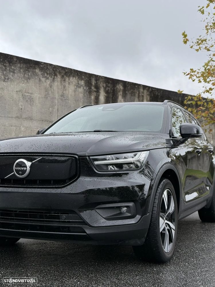 Volvo XC 40 Recharge 78 kWh Twin Motor Core — fotografia 2