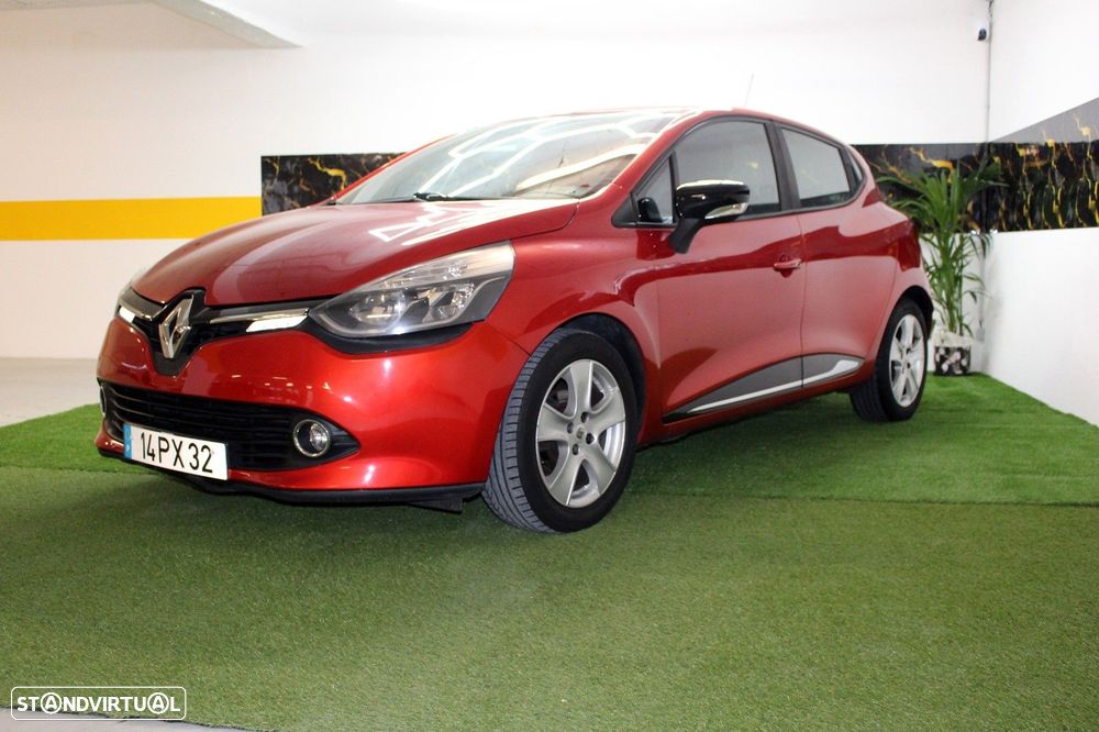 Renault Clio 1.5 dCi Dynamique S - 2