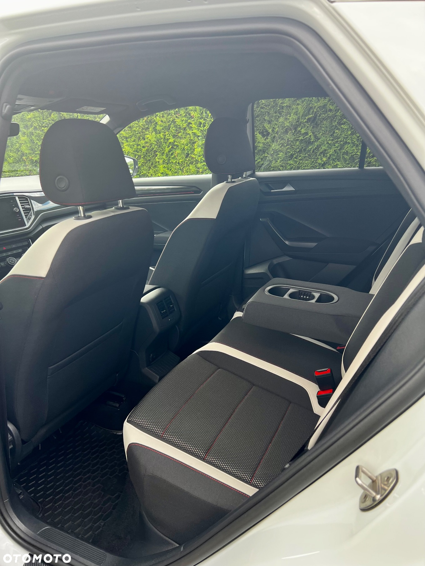 Volkswagen T-Roc 1.5 TSI ACT Premium DSG - 8