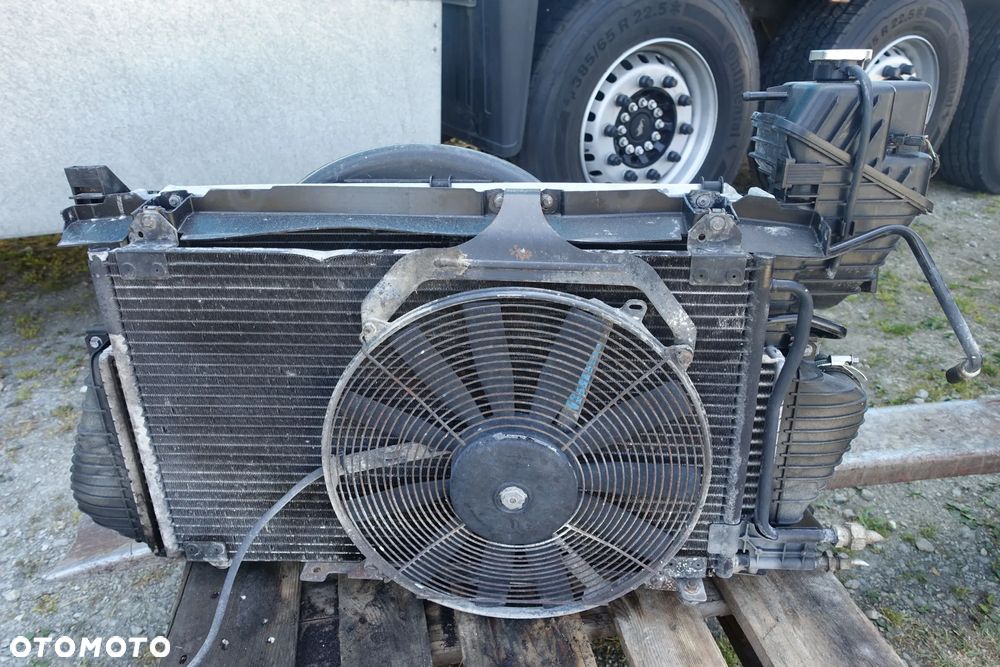CHŁODNICA WENTYLATOR INTERCOOLER SPRINTER 901 96-06r. - 1