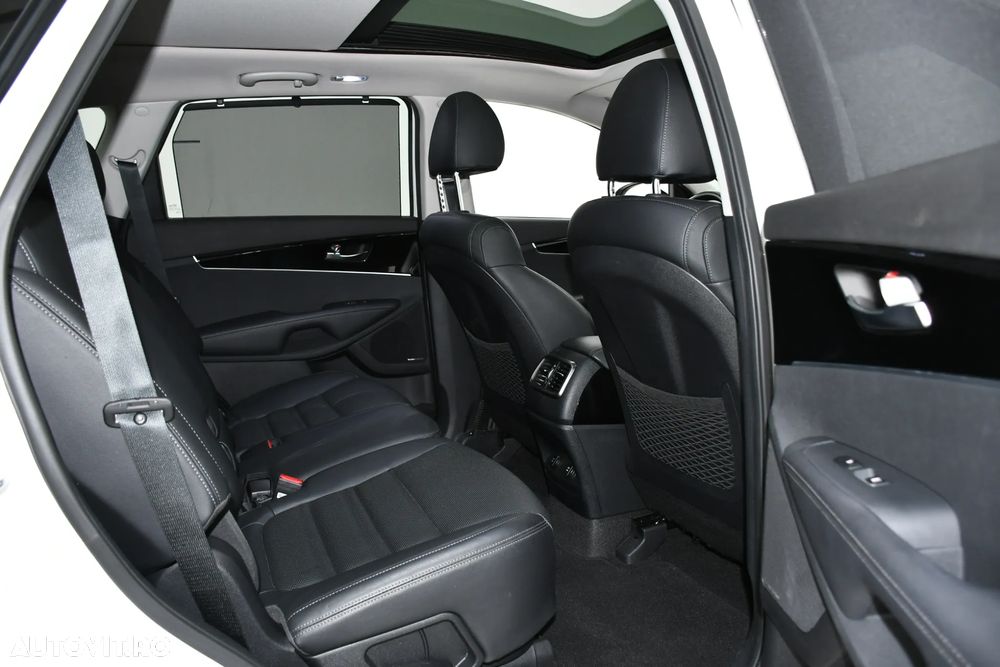 Kia Sorento 2.2 CRDi AWD Aut. Platinum Edition - 9