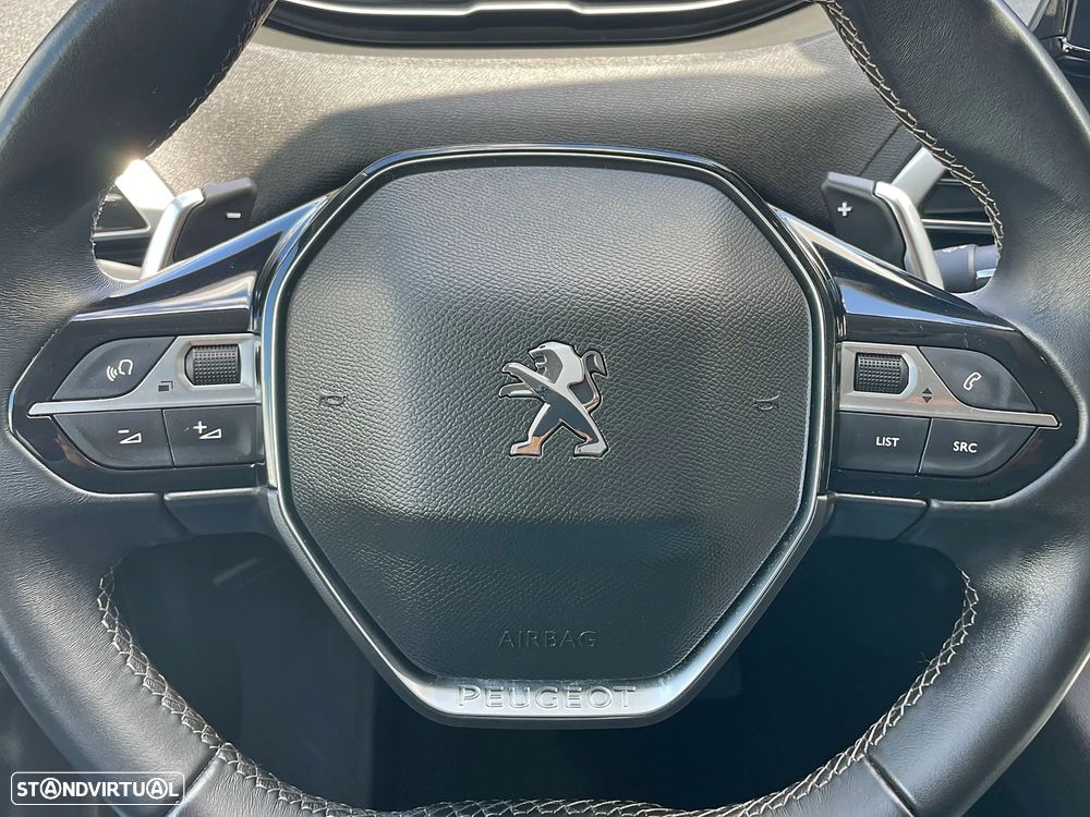 Peugeot 3008 1.6 Hybrid Allure Pack e-EAT8 - 36