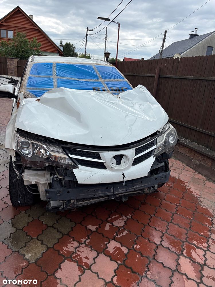 Toyota RAV4 2.0 D-4D 4x2 Start-Stop Comfort - 3