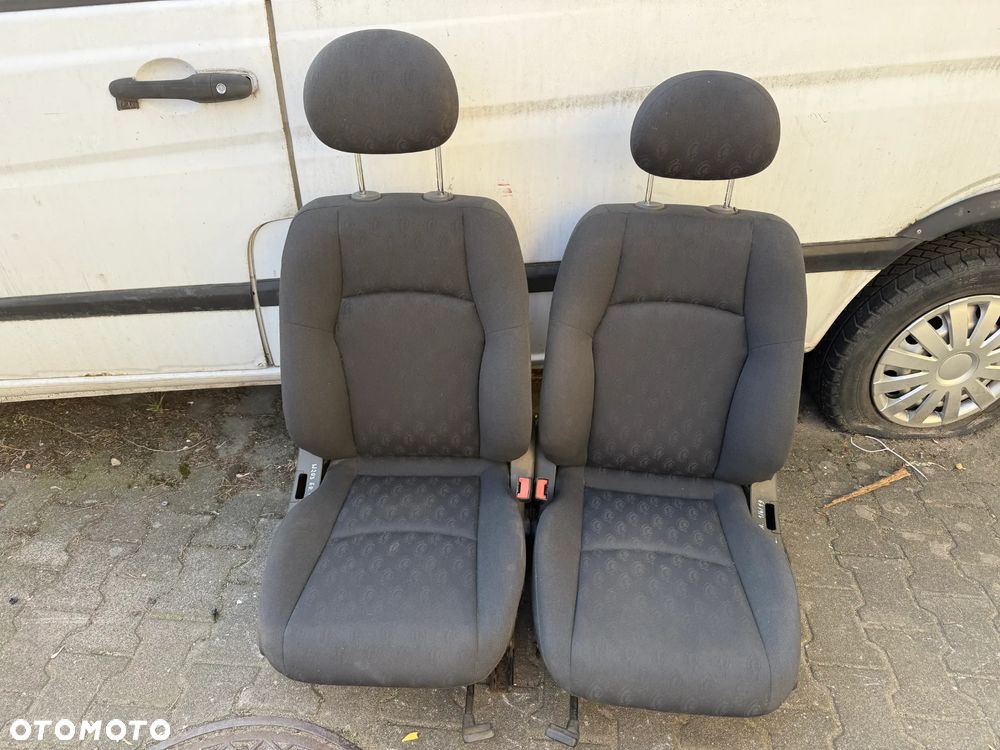 Mercedes C W203 kombi komplet foteli fotele kanapa - 2