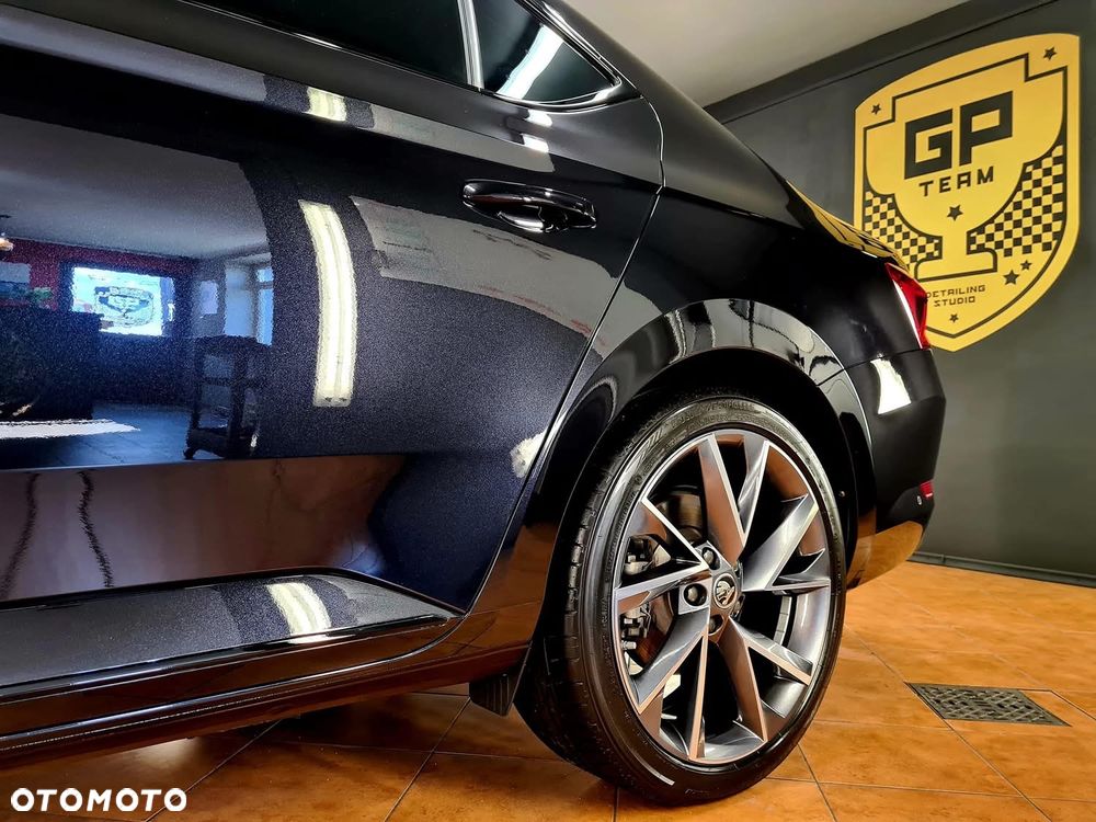 Skoda Superb 2.0 TDI SCR 4x4 Sportline DSG - 24