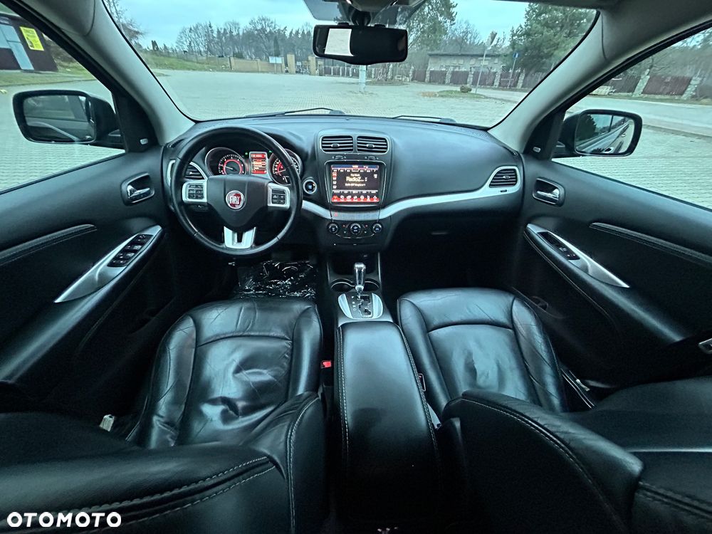 Fiat Freemont 2.0 Multijet 16V DPF Automatik Allrad Lounge - 23