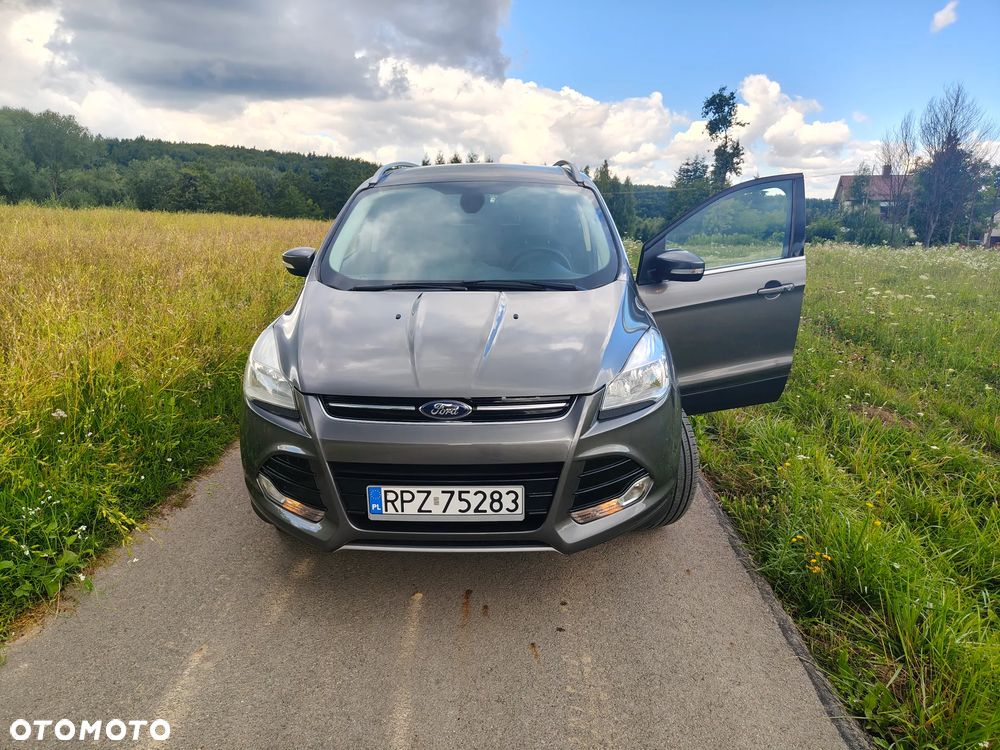 Ford Kuga 2.0 TDCi 4x4 Titanium - 2