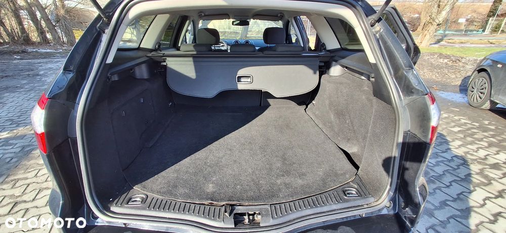 Ford Mondeo 1.8 TDCi Titanium - 11