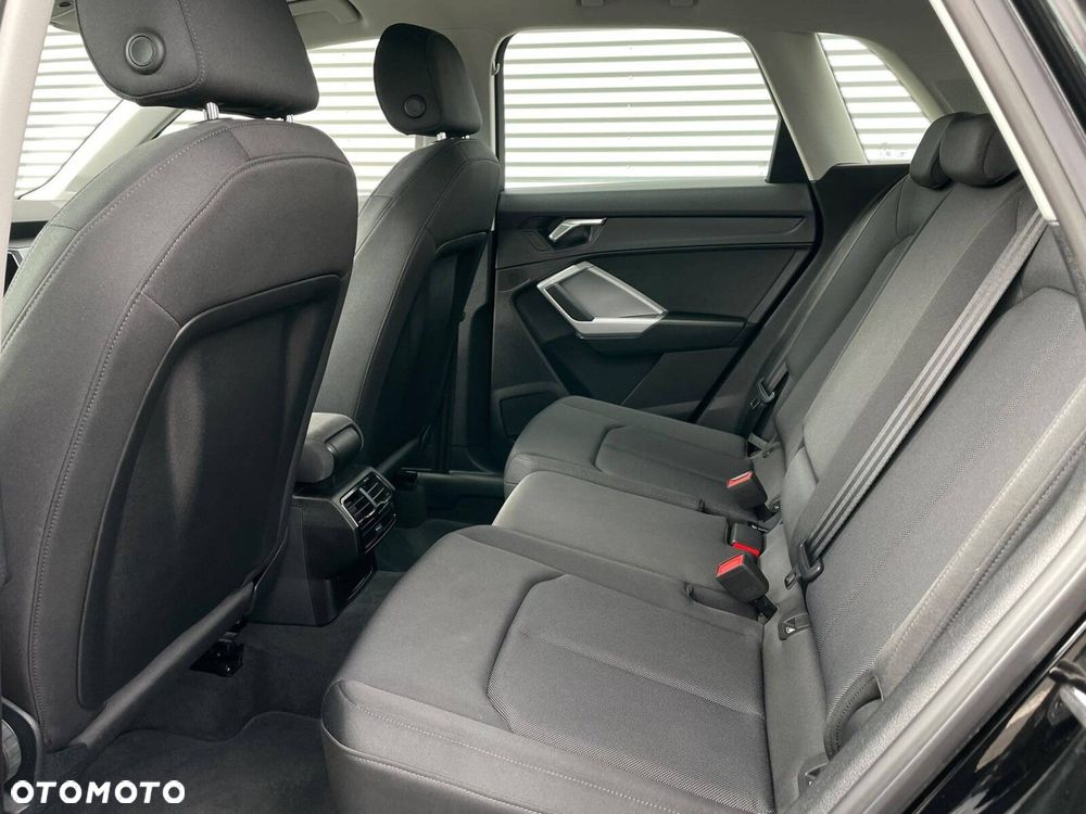 Audi Q3 - 12