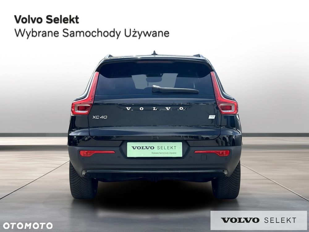 Volvo XC 40 - 5