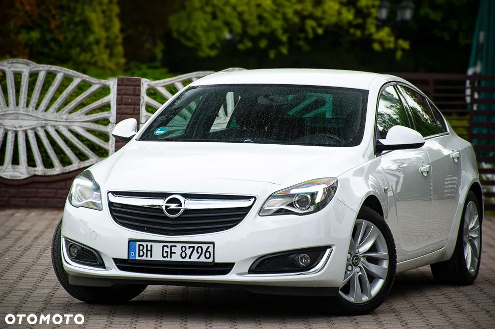 Opel Insignia 1.4 T Cosmo S&S - 8
