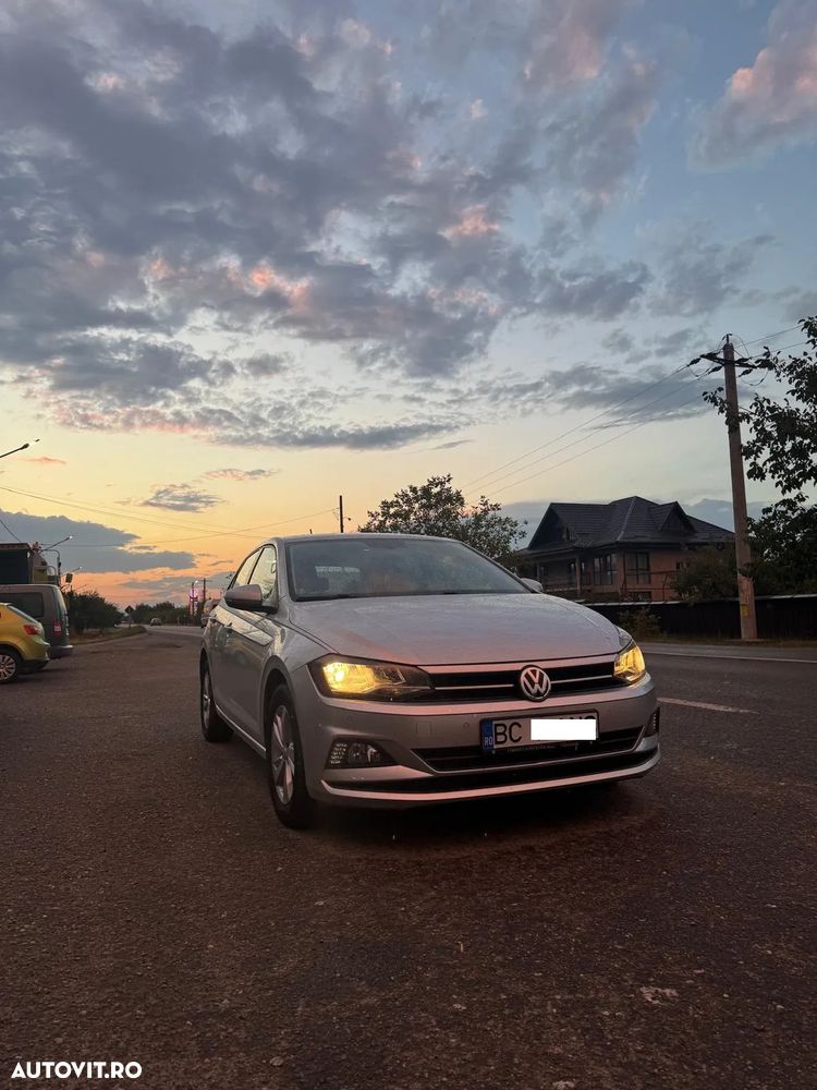 Volkswagen Polo 1.0 TSI DSG BMT Trendline - 1