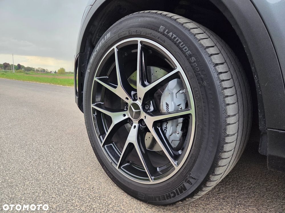 Mercedes-Benz GLC - 9