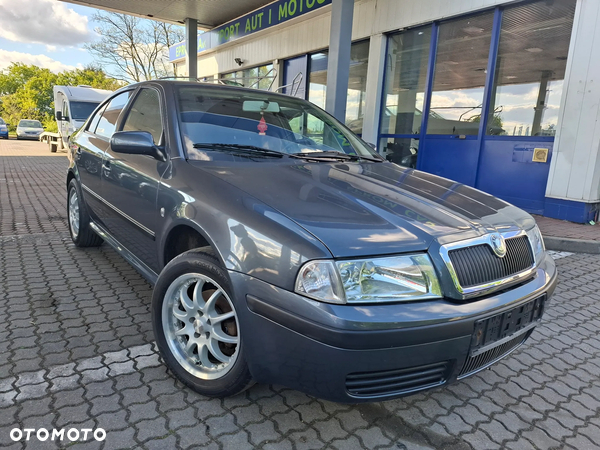 Skoda Octavia 1.6 Ambiente