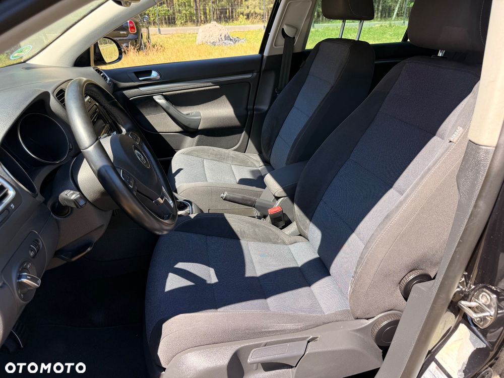 Volkswagen Golf 1.6 TDI DPF Comfortline - 8