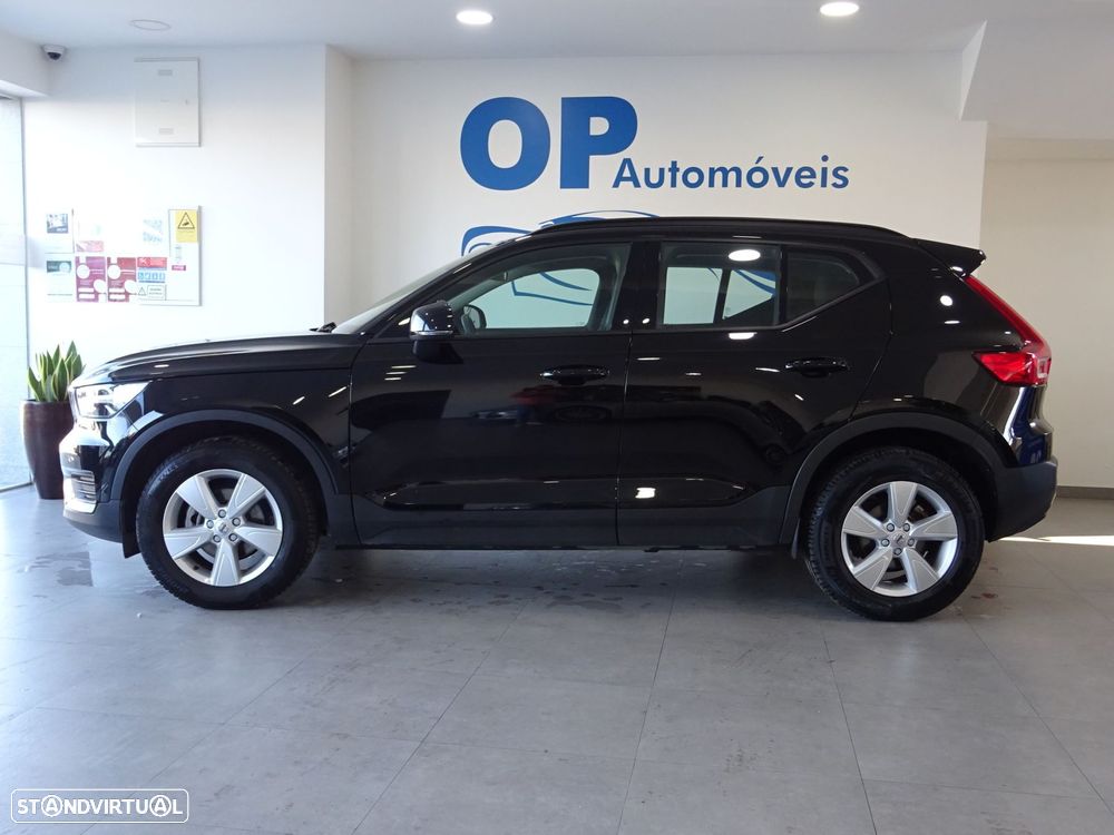 Volvo XC 40 2.0 D3 Momentum - 2
