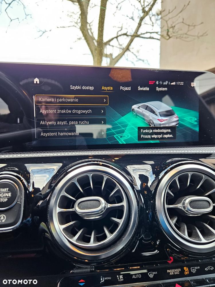 Mercedes-Benz CLA 220 d 4-Matic 8G-DCT - 20