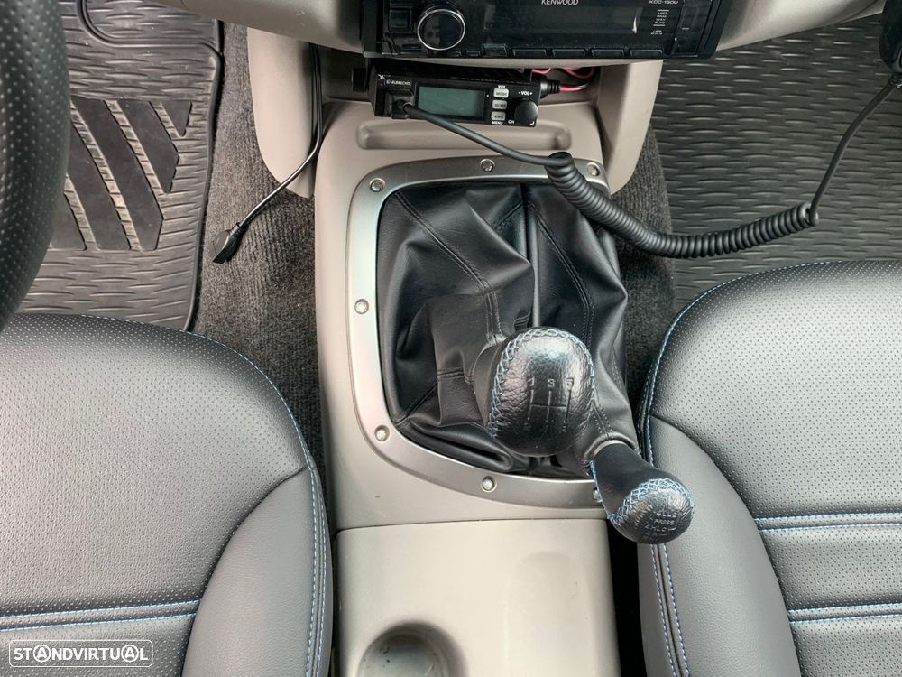 Mitsubishi L200 2.5 DI-D CD Intense JLL/MASC - 26