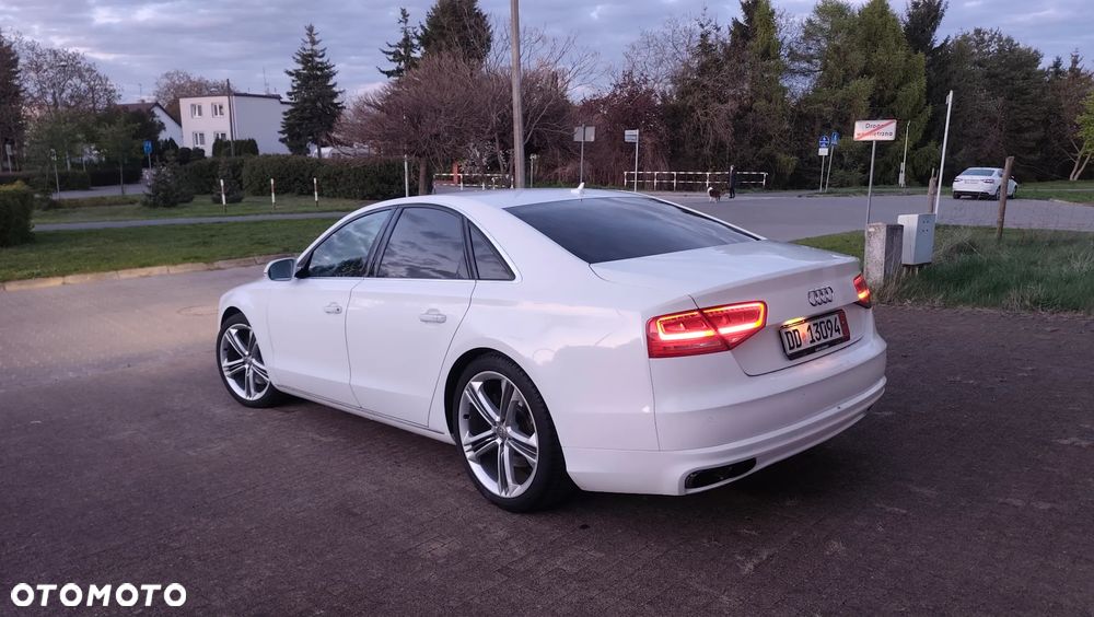 Audi A8 4.2 FSI Quattro tiptronic Langversion - 16