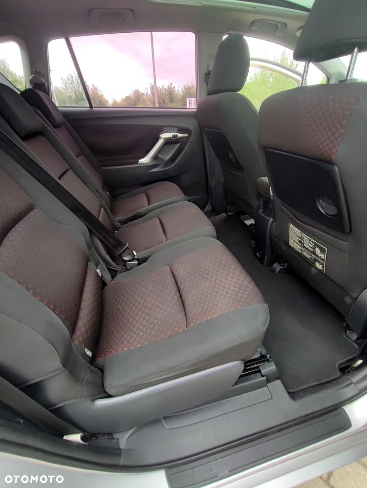 Toyota Verso - 17