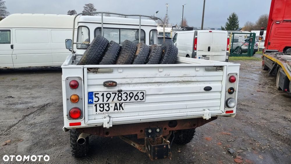 Land Rover Defender - 14