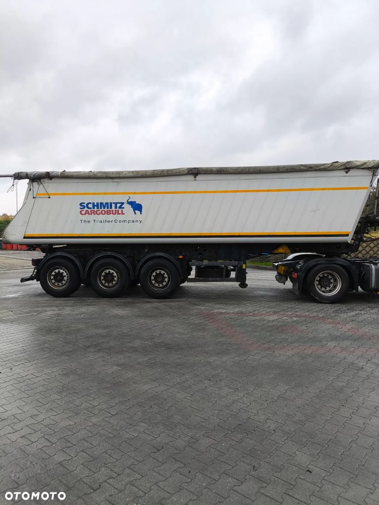 Schmitz Cargobull SKI 24 - 2