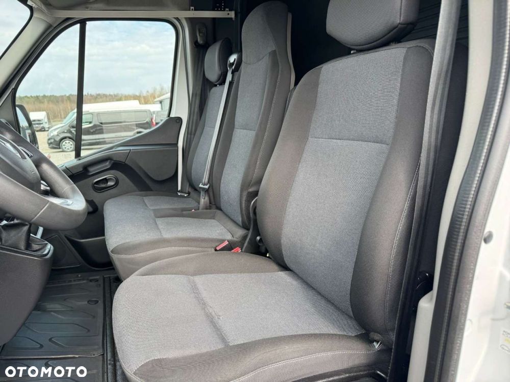 Renault Master 10 europalet  Sypialka XL - 28