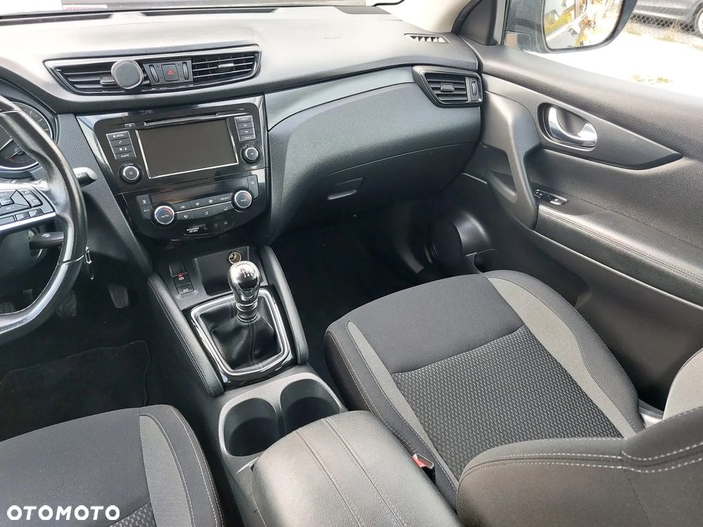 Nissan Qashqai - 38