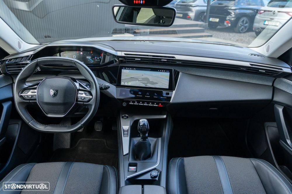 Peugeot 308 1.2 PureTech Allure - 19