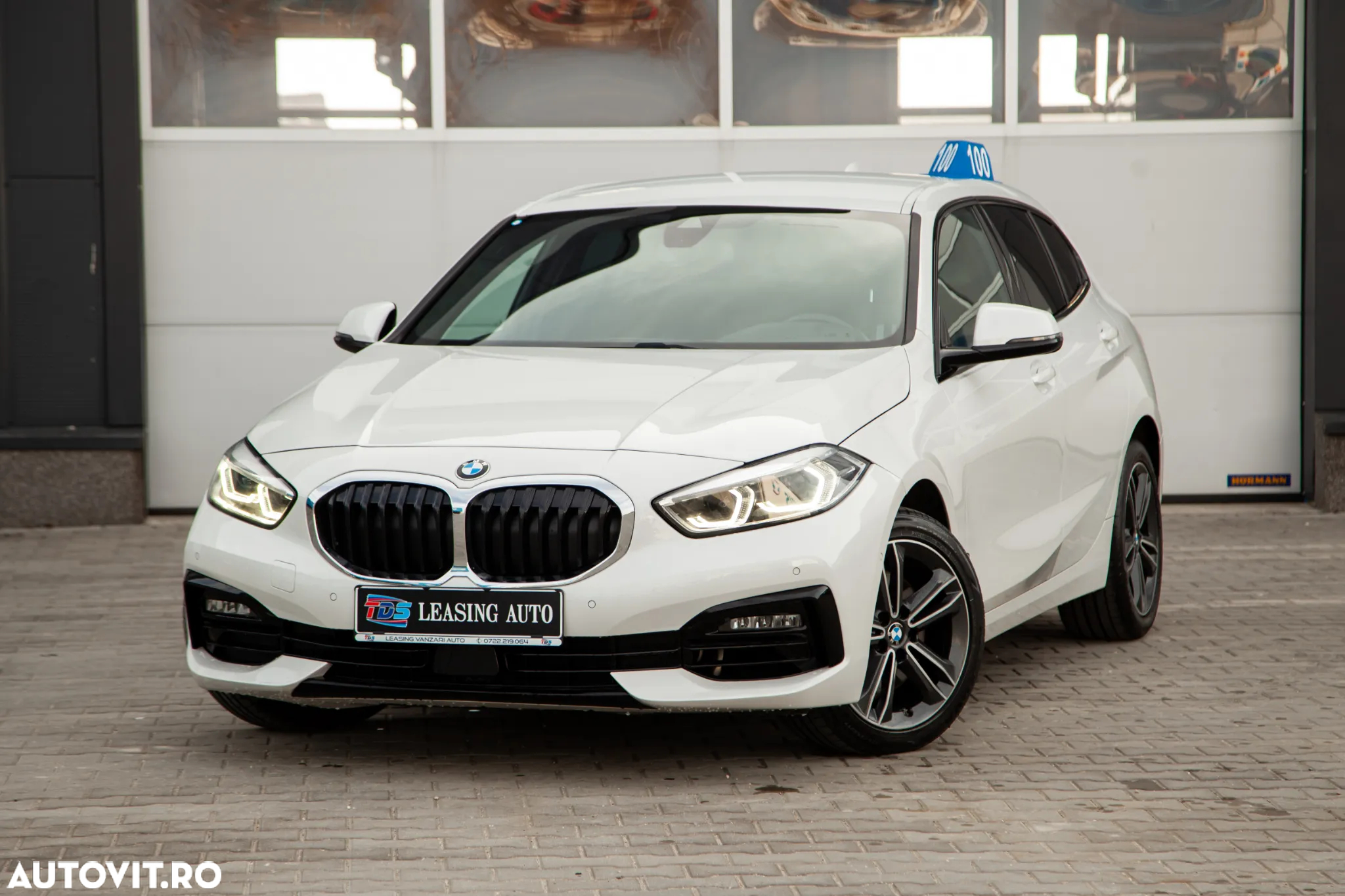 BMW Seria 1 116d Aut. Sport Line - 2