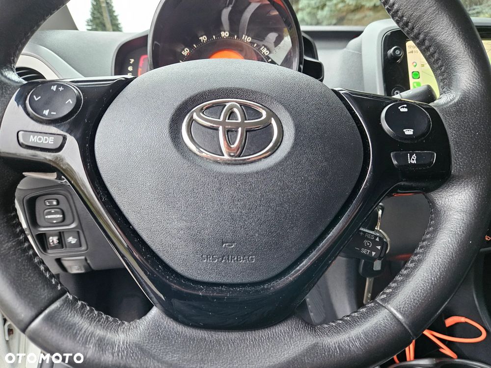 Toyota Aygo 1.0 VVT-i Black Edition - 25