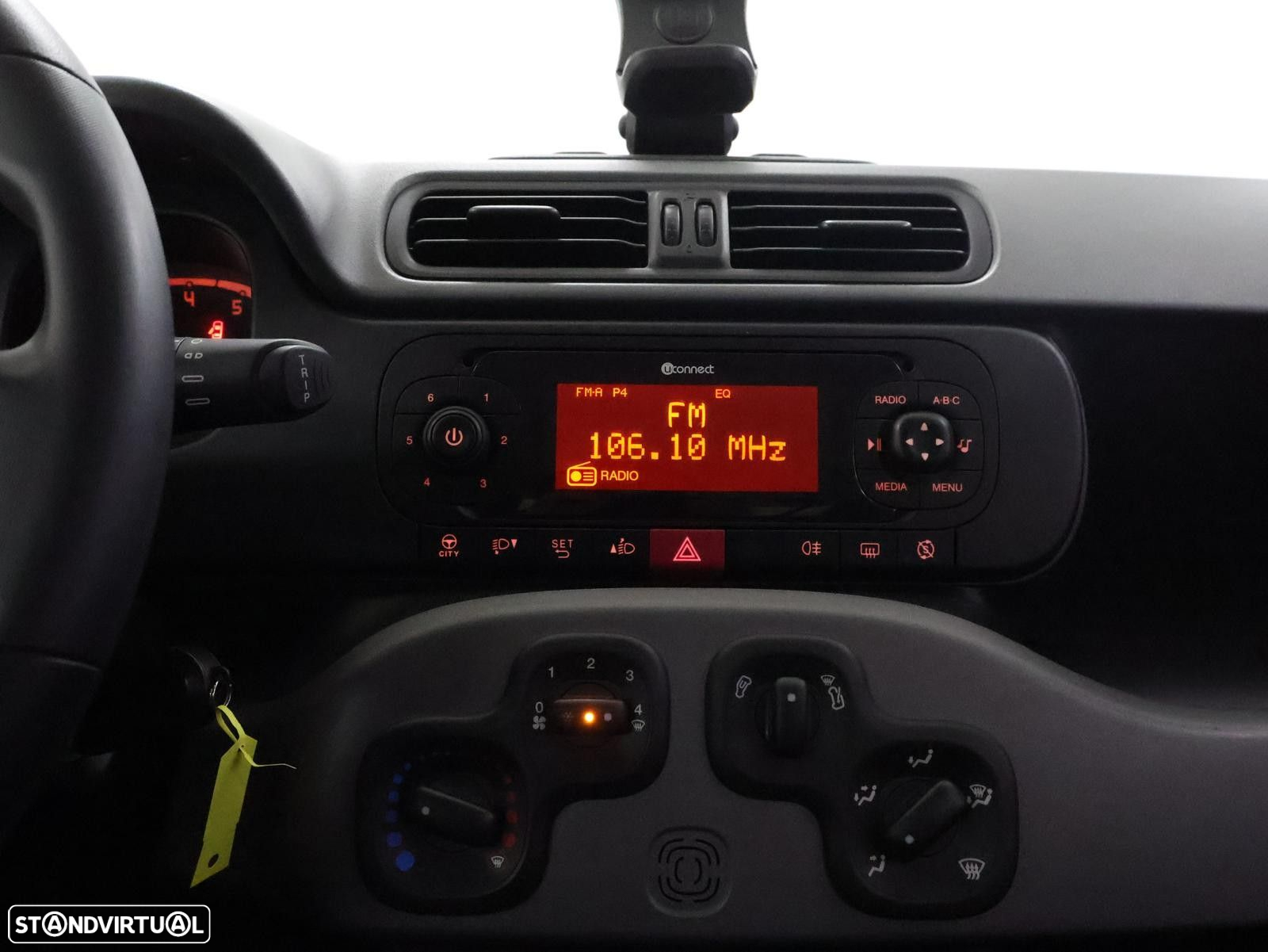 Fiat Panda 1.0 Hybrid City Life - 19