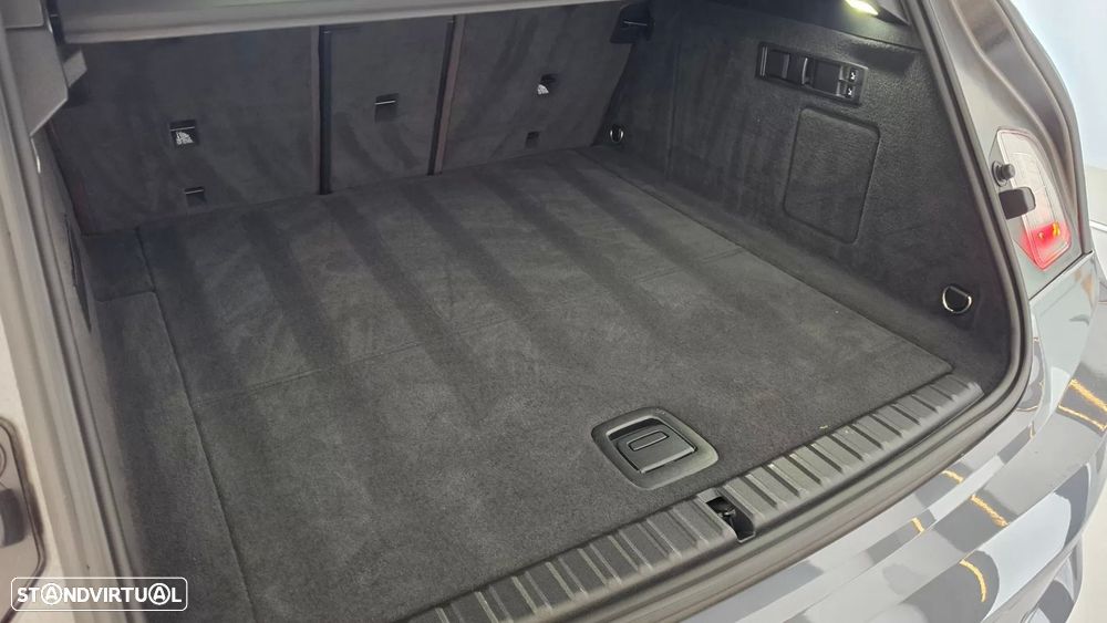 BMW iX xDrive 40 Pack Desportivo - 24