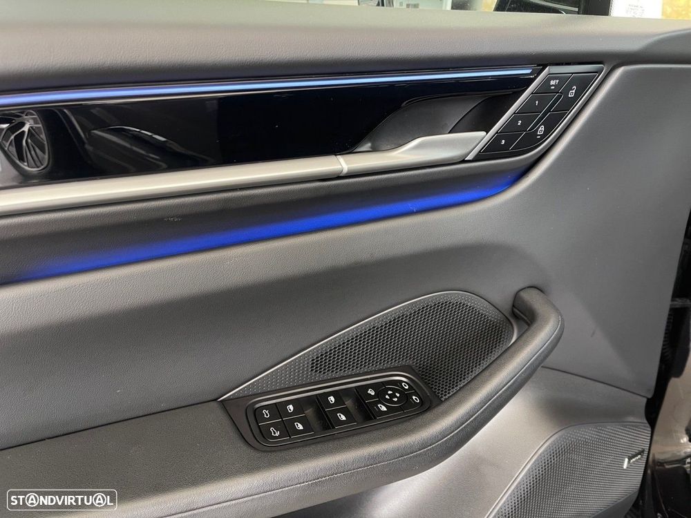 Porsche Macan Standard - 7