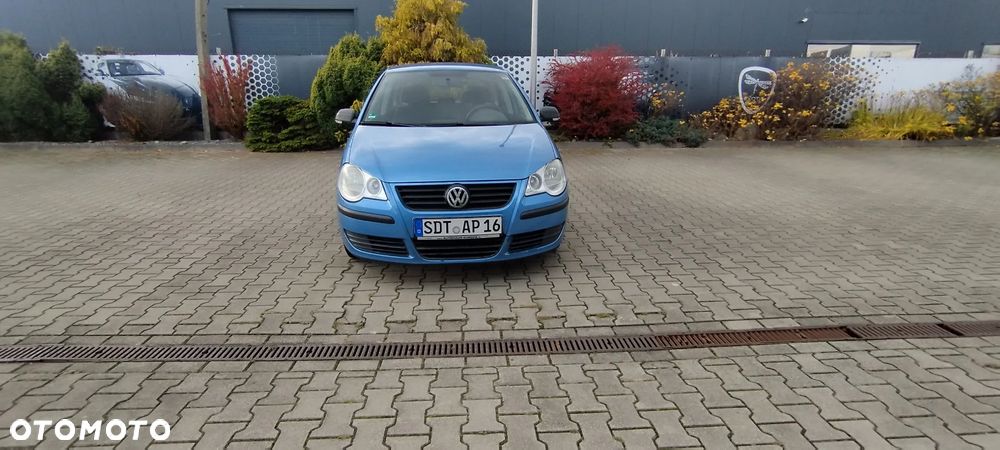 Volkswagen Polo - 8