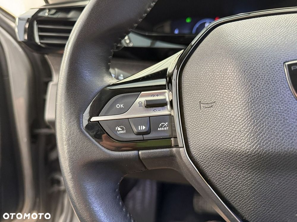 Peugeot 308 - 24