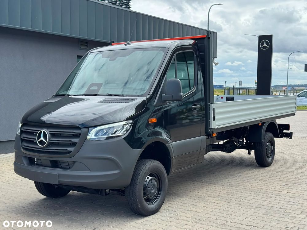 Mercedes-Benz Sprinter - 2