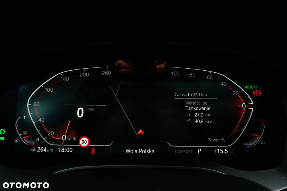 BMW Seria 5 530i xDrive mHEV Luxury Line - 32