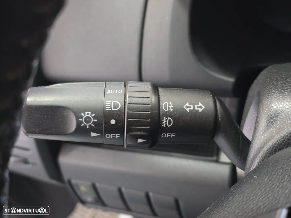 Mazda 5 MZR-CD 2.0 Comfort - 15