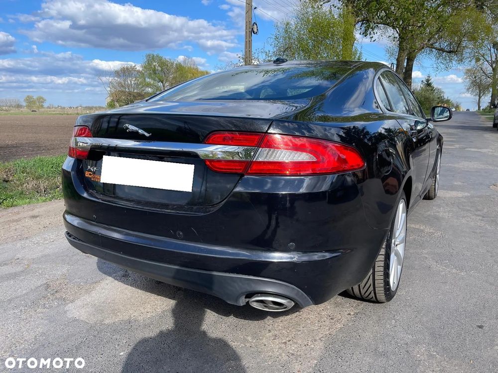 Jaguar XF - 37