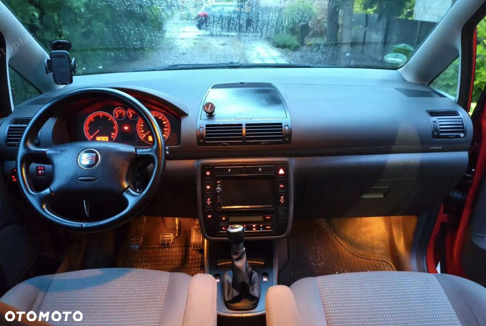 Seat Alhambra 2.0 TDI Sport Edition - 4