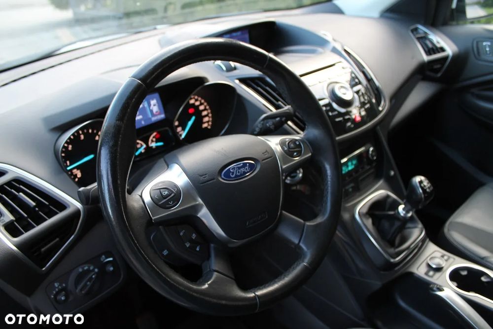 Ford Kuga 2.0 TDCi Titanium - 16