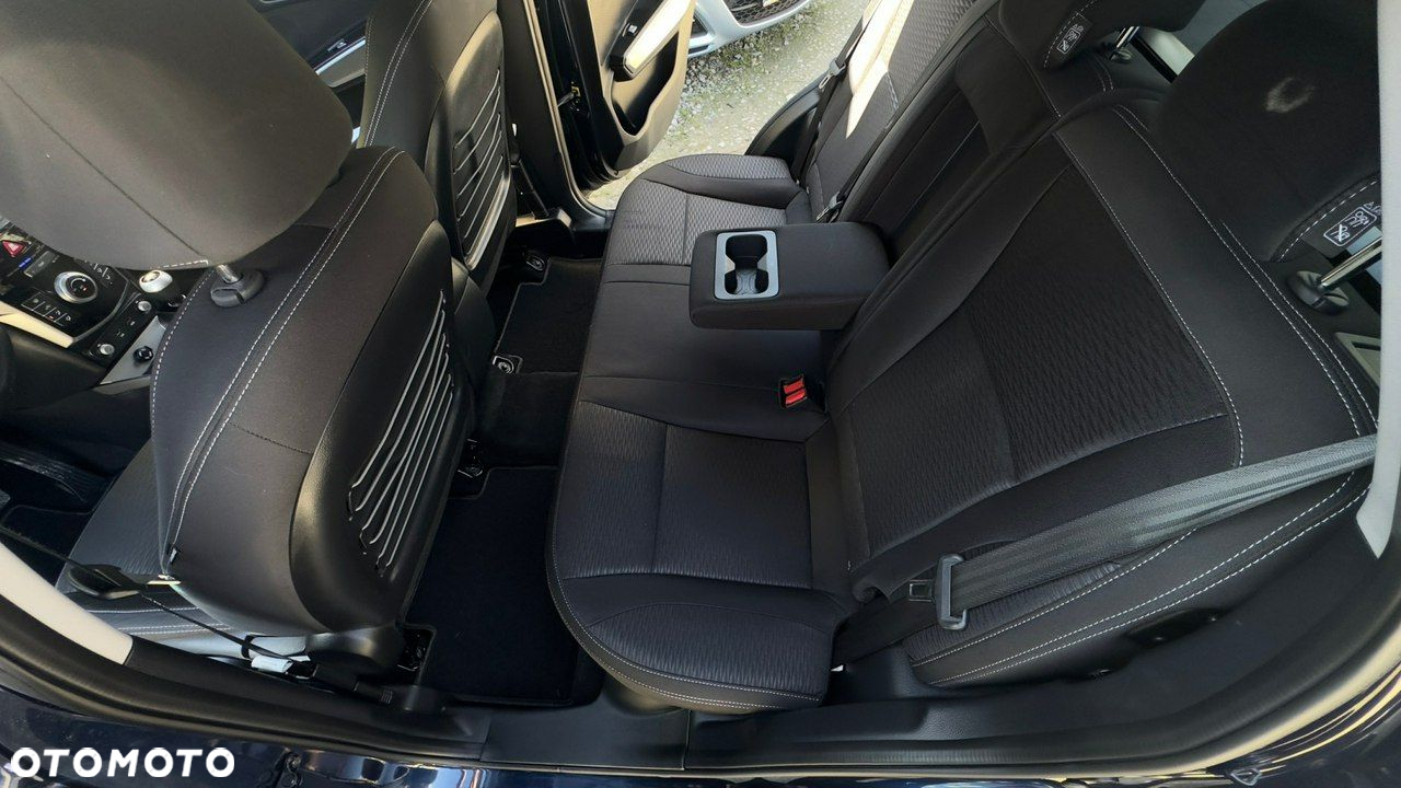 SsangYong/KGM Tivoli - 16