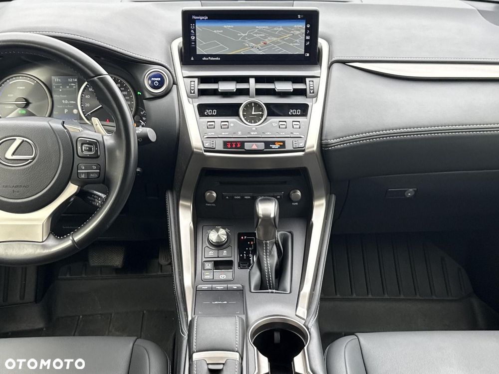 Lexus NX 300h F Impression AWD - 19