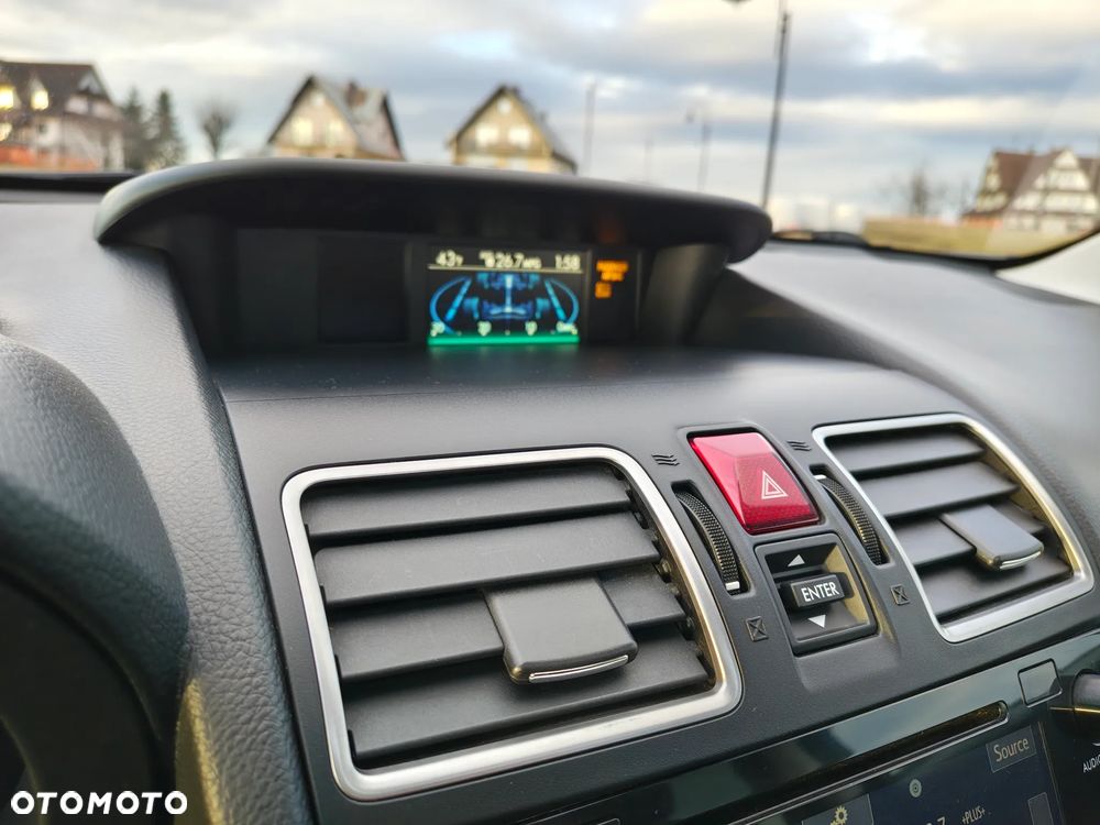 Subaru Forester 2.0 XT Platinum Lineartronic - 8